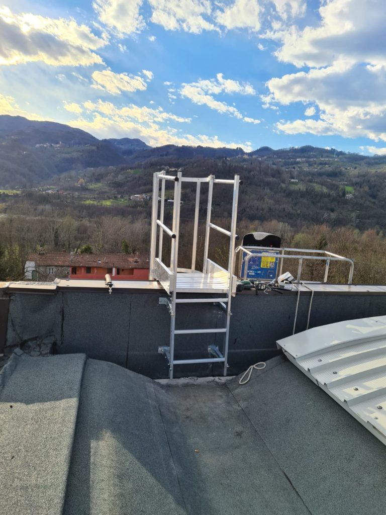 Installazione scala alta quota
